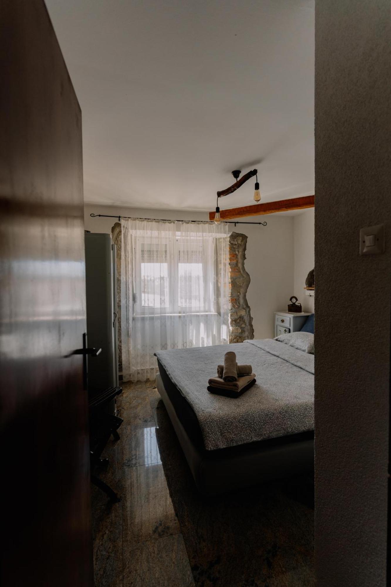 Luanas Rooms With Istrian Touch Buzet Exterior foto